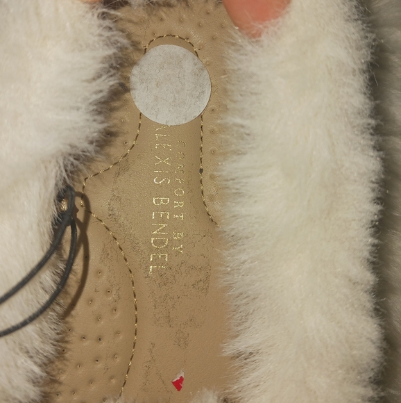 NEW Alexis Bendel women camel brown fur comfort flat shoes - Picture 11 of 12